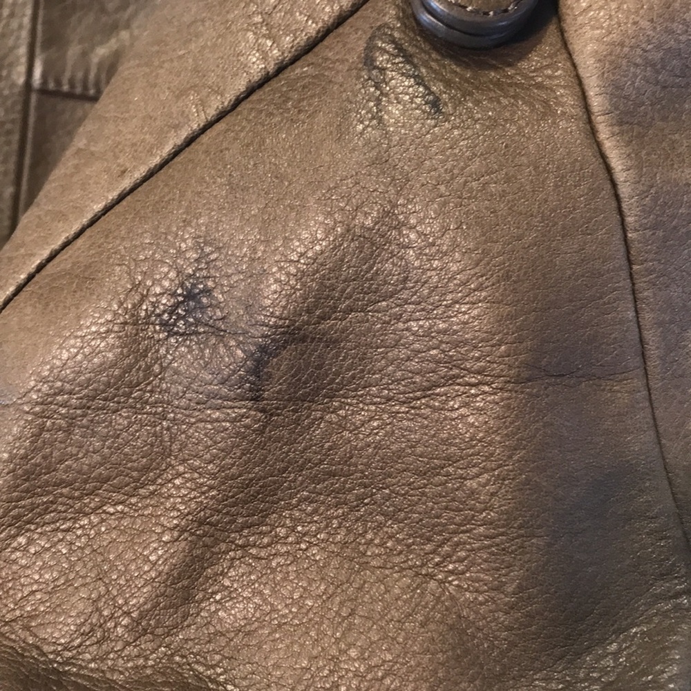 HOBO International Large Pebble Leather Hobo Shoulder Bag - Picture 7 of 12